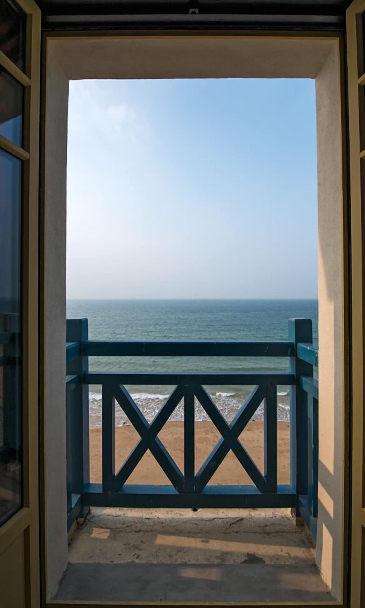 Ambassadeurs Logis Hotel Saint-Malo Exteriör bild