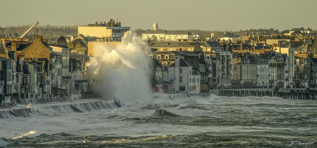 Ambassadeurs Logis Hotel Saint-Malo Exteriör bild