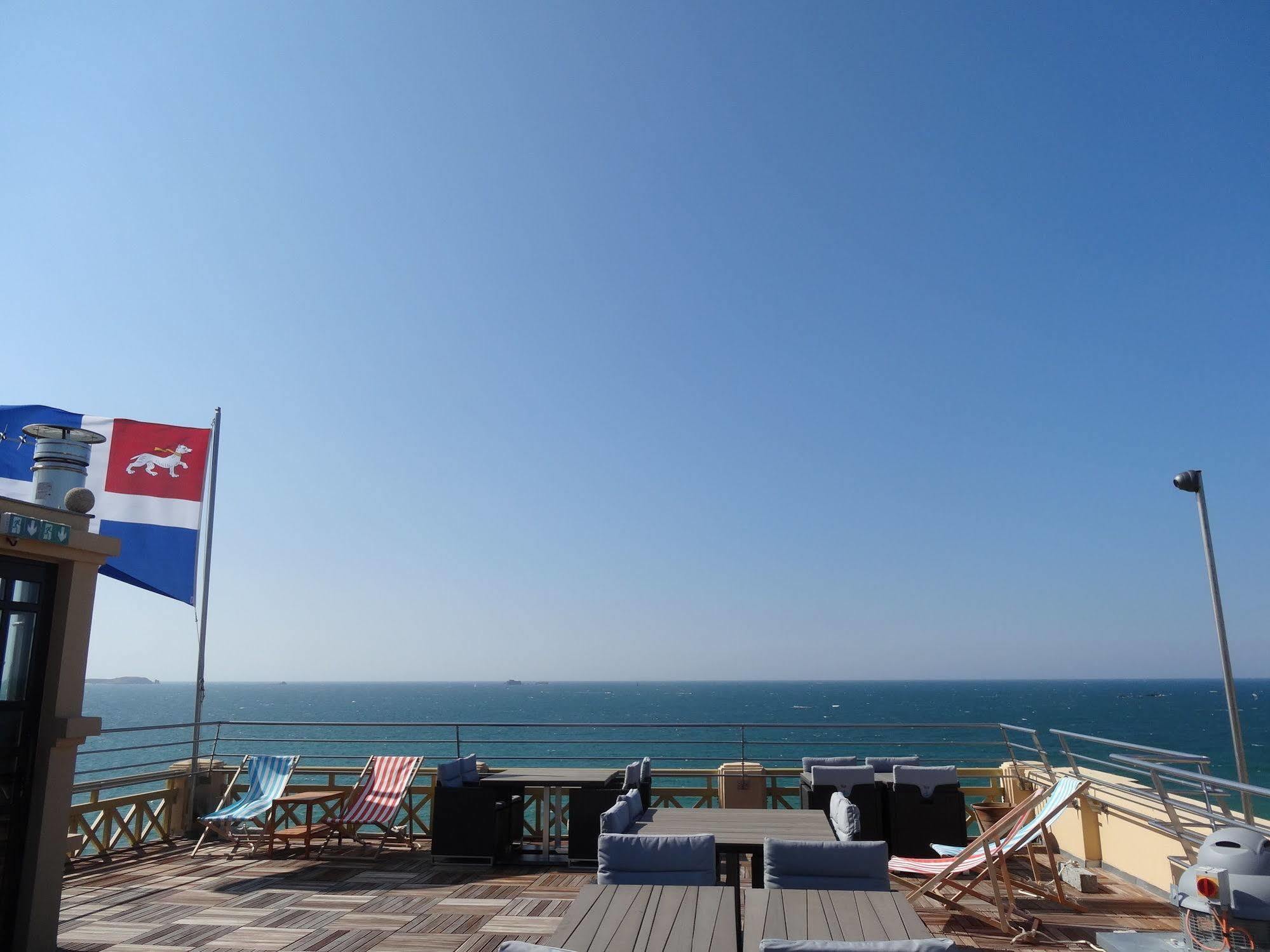 Ambassadeurs Logis Hotel Saint-Malo Exteriör bild