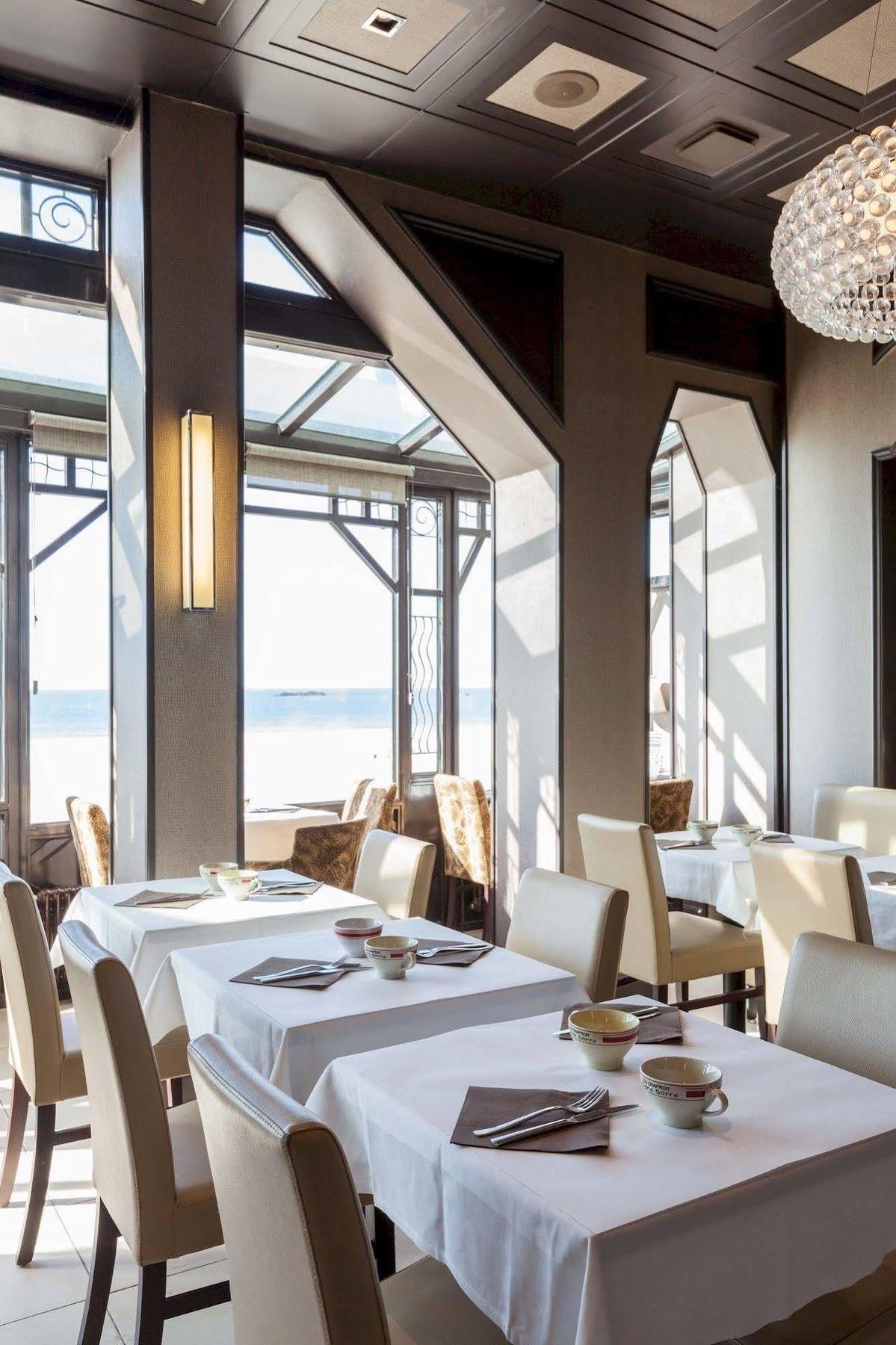 Ambassadeurs Logis Hotel Saint-Malo Exteriör bild